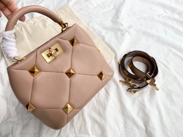 BC - VALENTINO Bags - 456 on Sale